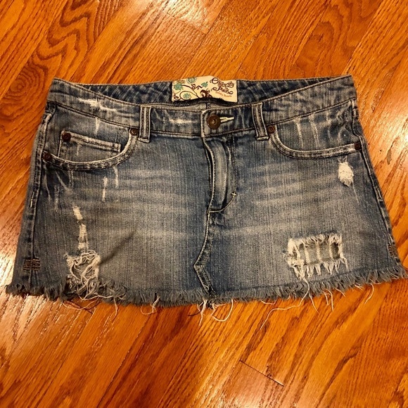 Celebrity Pink Dresses & Skirts - CELEBRITY Pink sexy denim distressed mini Skirt size 5 juniors